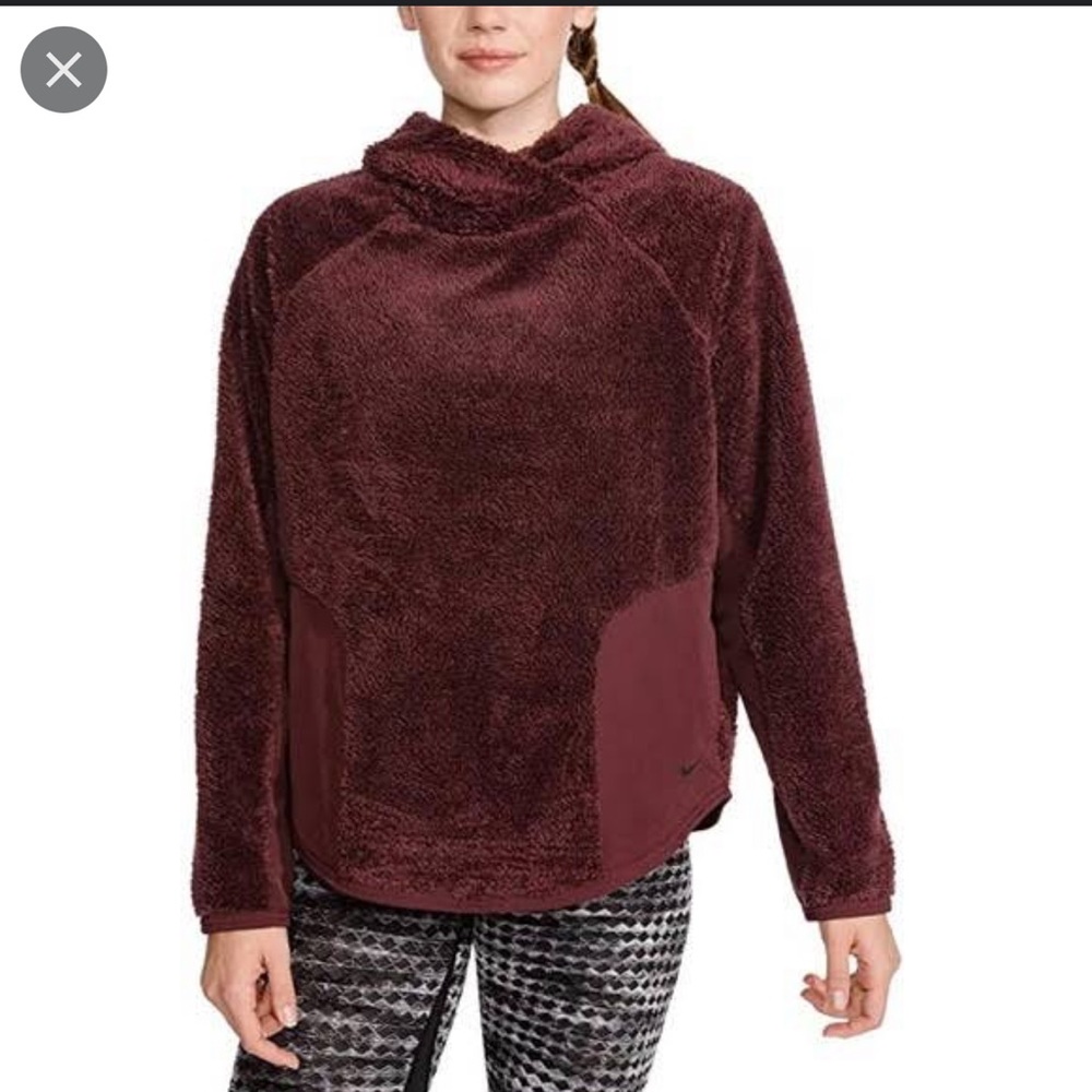 Nike plum Sherpa pullover